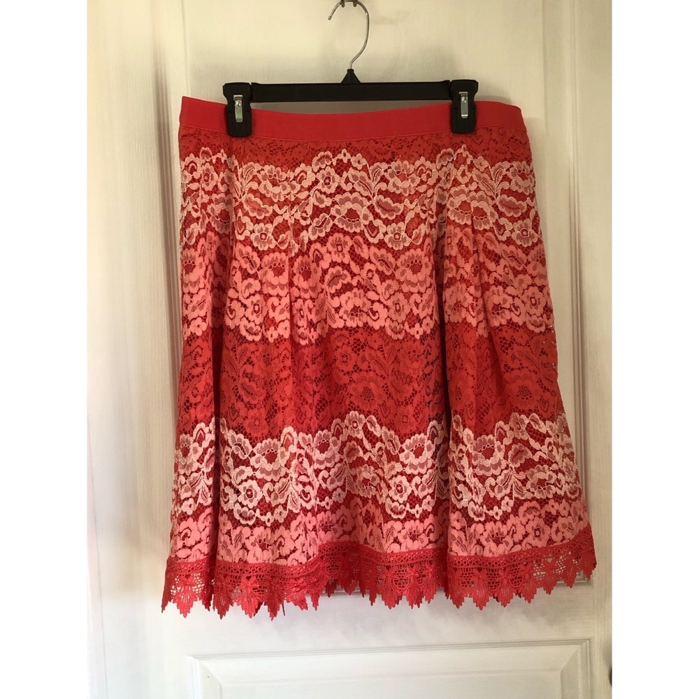 ISAAC MIZRAHI FIT & FLARE LACE SKIRT SZ 14